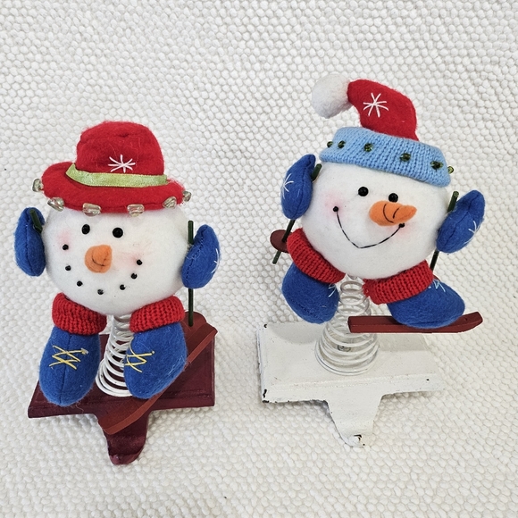 The Unbranded Brand Other - Skiing Snowman Stocking Holders Set Mr & Mrs Handmade Metal Set